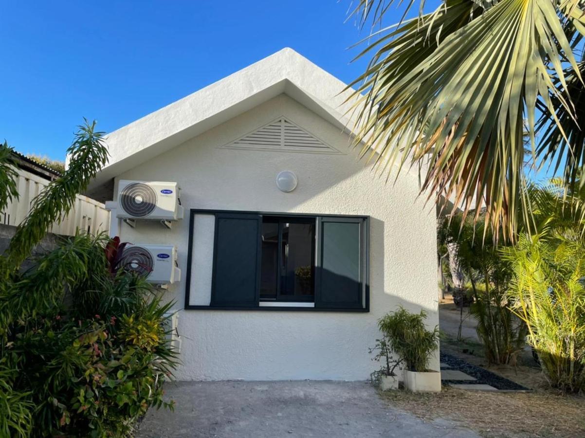 Villa & Bungalow 'Coco Des Sables' Les Pieds Dans L'Eau La Saline Les Bains Eksteriør billede